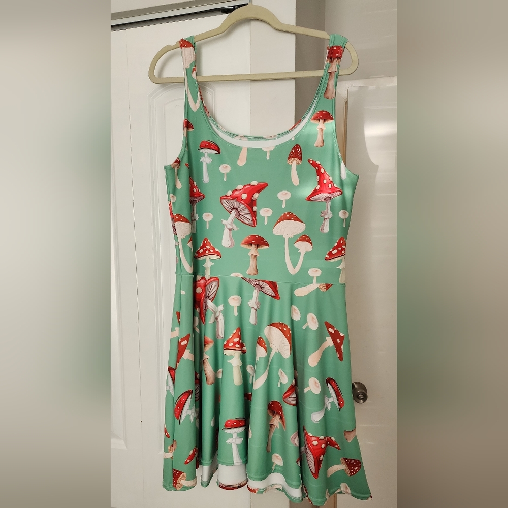 Mushroom Print Skater Dress, Green, XL